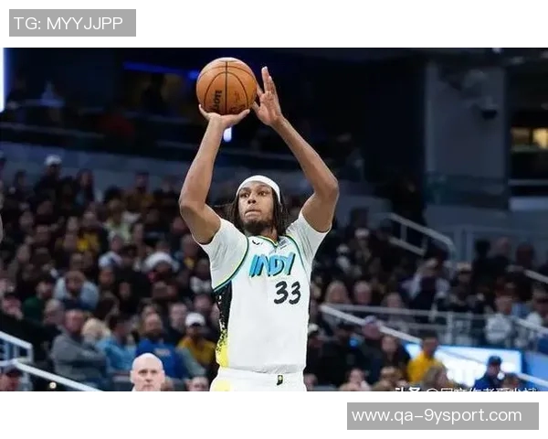 迈尔斯特纳表现低迷外线投篮失准仅得5分8板3助助攻